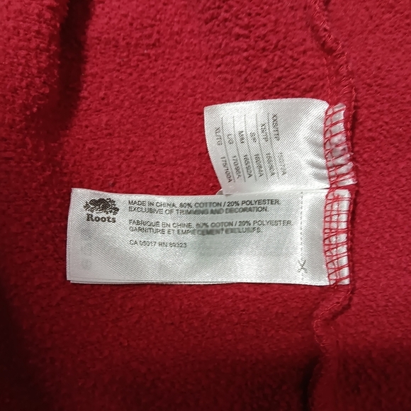 Roots ladies hoodie with Kangaroo pocket.  Ladies size s - Picture 6 of 9